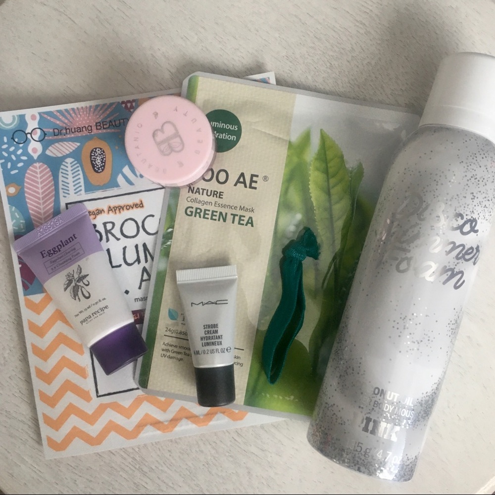 Victoria’s Secret & More Gift Bundle